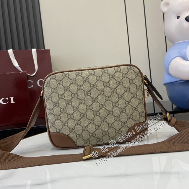 Gucci專櫃古馳最新款Emblem男士旅行系列斜挎包肩背包 jh2581型號：821160